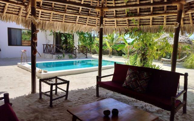 Sand Beach Palm Residence
