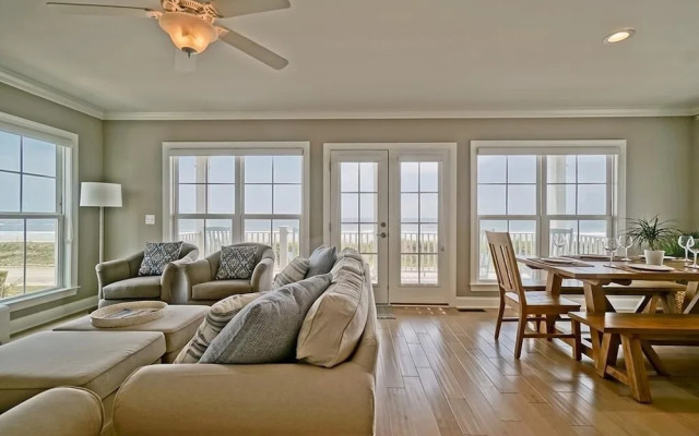 Oceanview Reserve 5 Bedroom Home by RedAwning