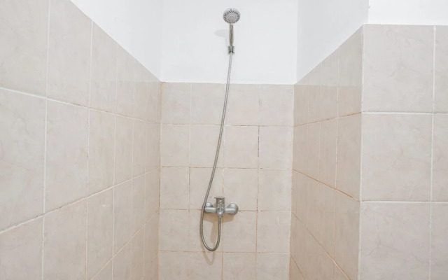 Comfort And Simply 2Br At Green Bay Pluit Apartment