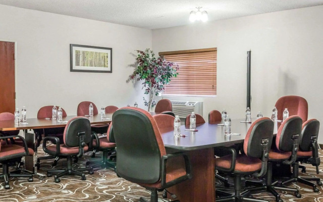 Comfort Suites Denver North - Westminster