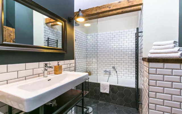 JustPrague Apartment - Charles Bridge