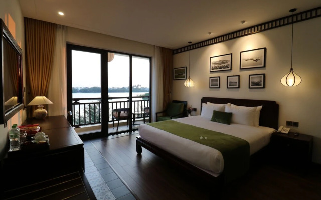 Roxana River Villa