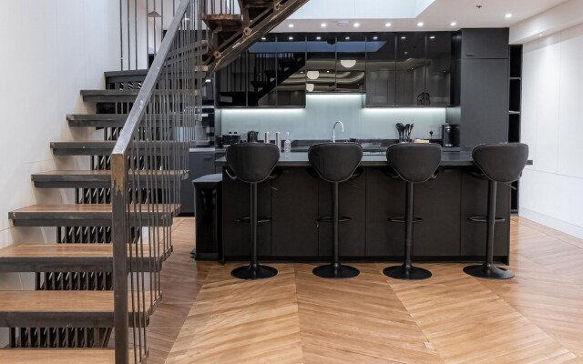 Discover The Underworld Five Bedroom by Belvilla