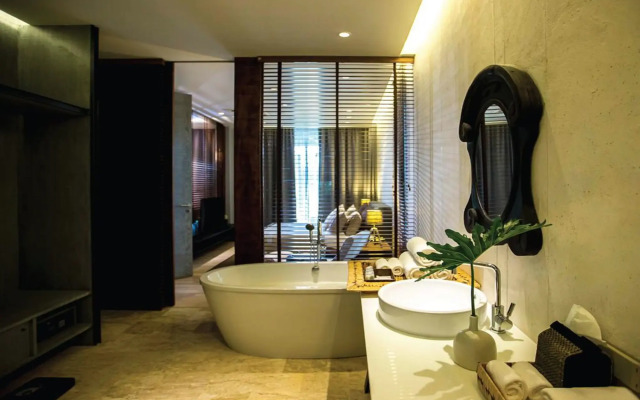 Atta Lakeside Resort Suite