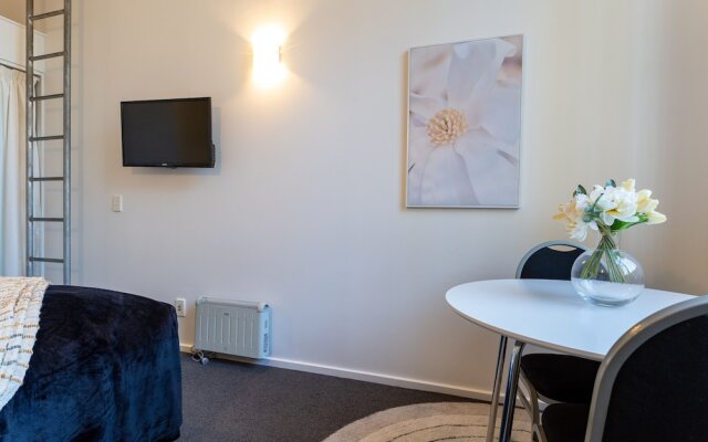 Bright CBD Studio -Near SkyTower-WiFi