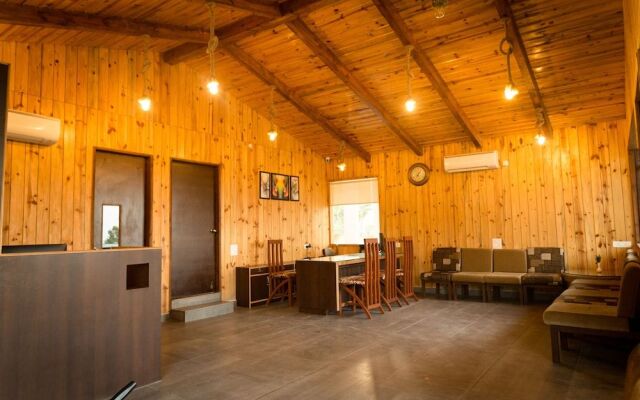 Sitabani Jungle and Spa Resort