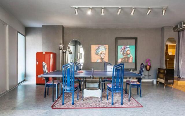 Artists’ favorite Spacious Loft near Acropolis!!