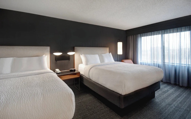Courtyard by Marriott Cincinnati Airport