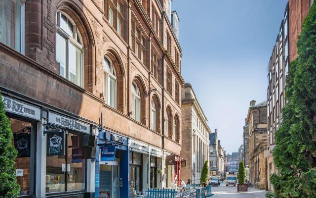 Travelodge Edinburgh Central Queen Street