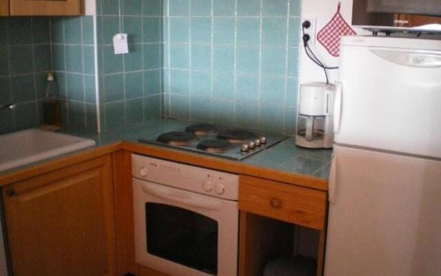 Appartement Bormes-les-Mimosas, 2 pièces, 4 personnes - FR-1-308-51