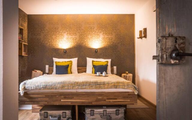 Besighomes - Apartment Blues