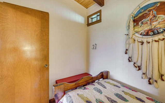 Monte Verde Lake Access & Views: Spacious Retreat!