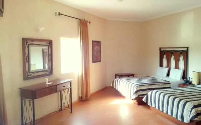 Hotel Alcazar