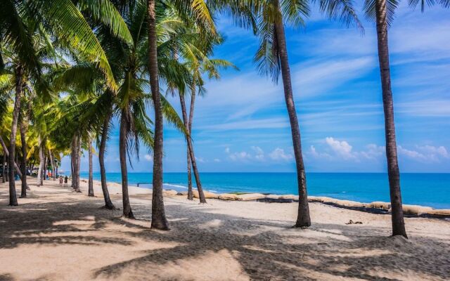 HA Hotel Apartments Hoi An Ocean Front