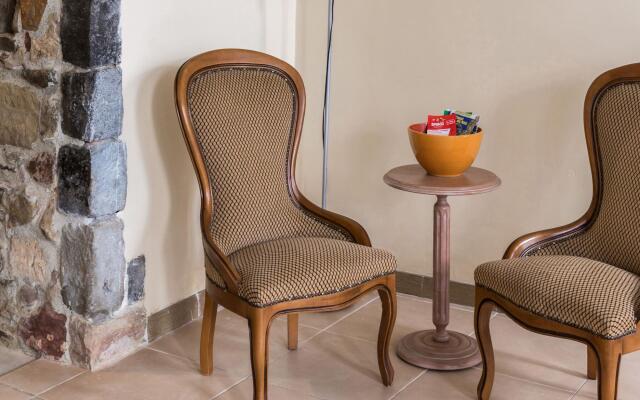 Alluring Apartment in Bize Minervois with Private Terrace