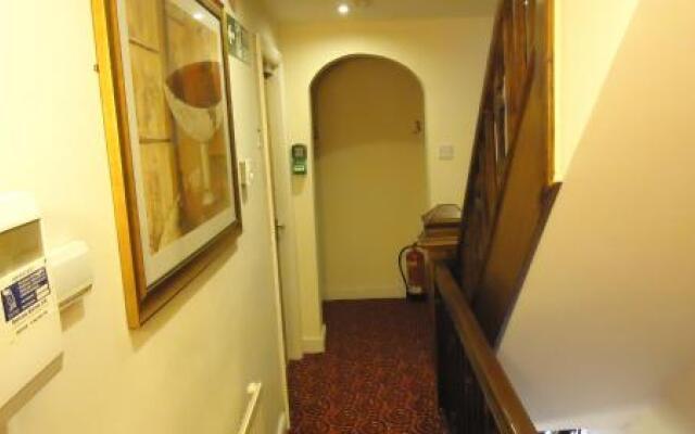 The Golden Lion Hotel