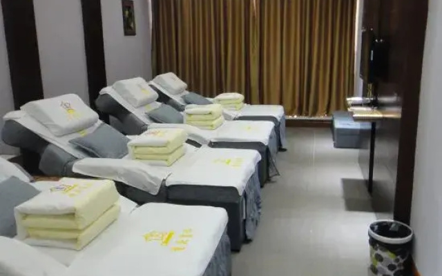 Panzhihua Sunshine Enjoy Hotel