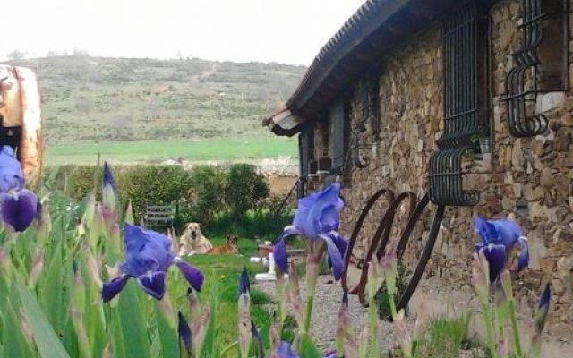 Casas Rurales La Forqueta y el Fontanal