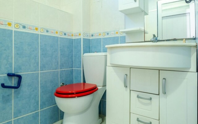 Lovely Flat Near Beach With Sea View in Buyukada