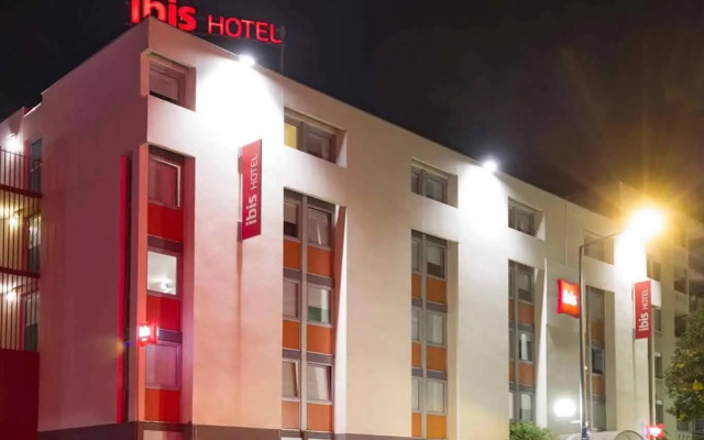 ibis Lyon Gerland Rue Merieux