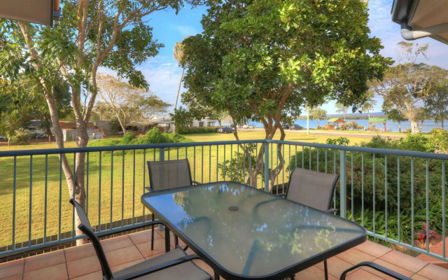 Dolphin Waters Tin Can Bay