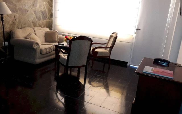 Hotel Vallclaire Suites