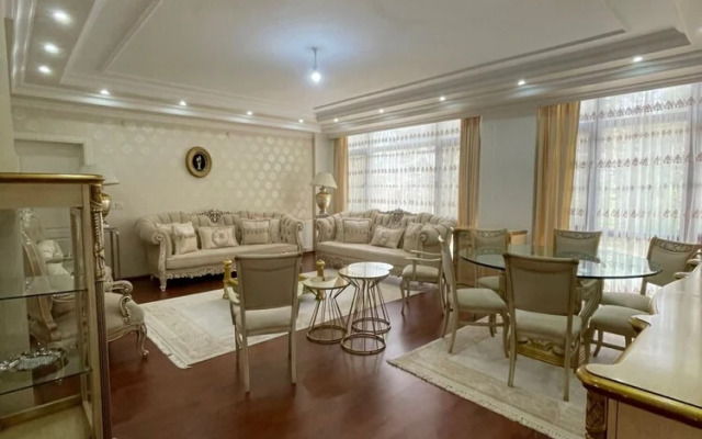 Serene Luxury Villa With Private Pool in Yalova