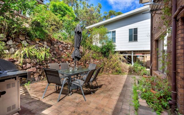Randall Retreat, 22A Randall Drive