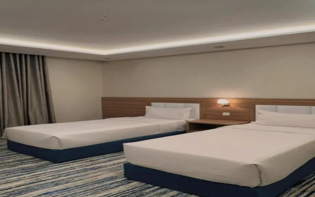 Holiday Plus Mishrifah Apartments