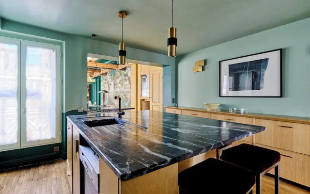 Wonderful Apartment Terrace Center of Paris