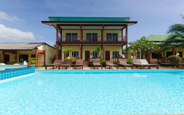 Sleep In Lanta Resort