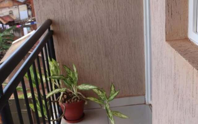 Perfect and Precise Motel