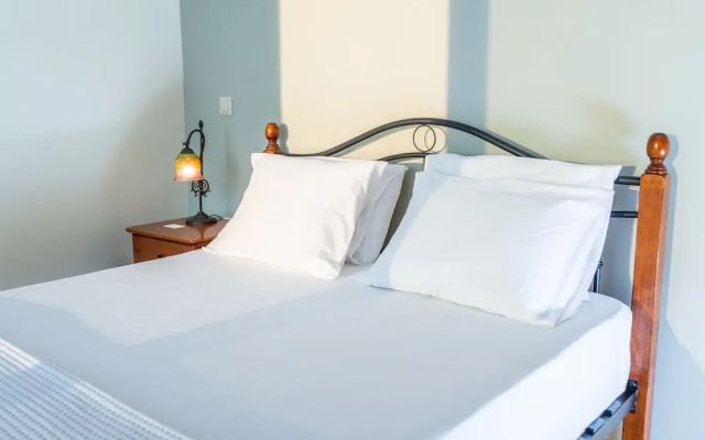 Iris Villas Lefkada - Karavi Villa
