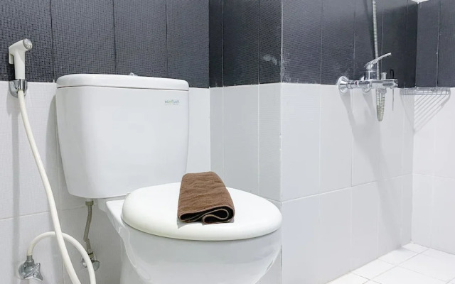 Homey And Minimalist 1Br Cinere Bellevue Suites Apartment