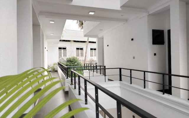 DIORA Hotel