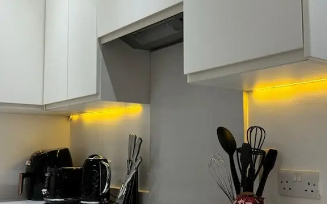Boutique-style Apartment Near Central London