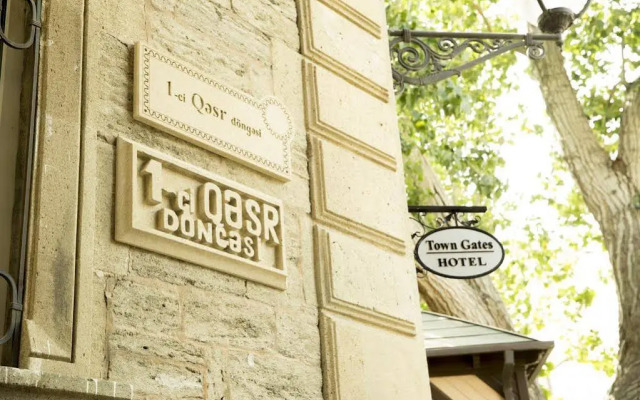 Town Gates Hotel