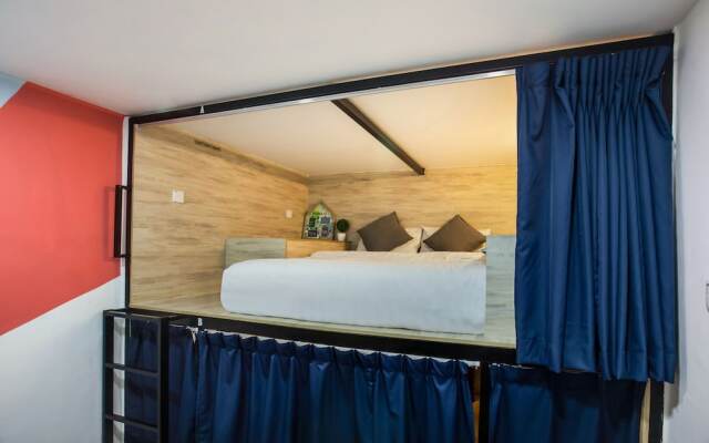 Oyo 89659 Jom Hotel
