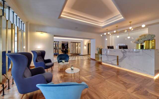 Radisson Collection Astorija Hotel, Вильнюс