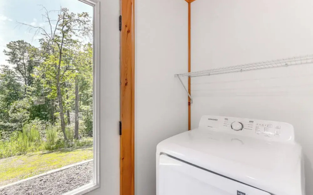 Mccaysville Cabin: Fire Pit, BBQ + More!