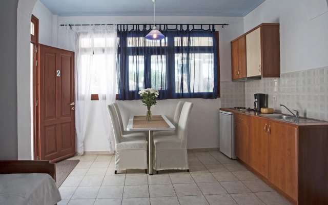 The Birds Villa included Car rental