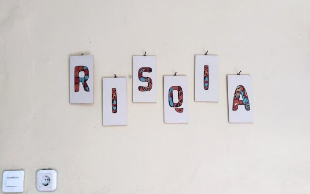 Risqia Homestay Syariah by Cocotel
