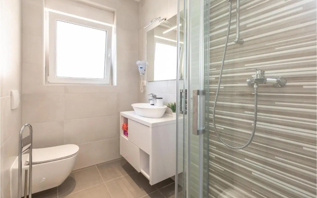 One-Bedroom Apartment in Medici