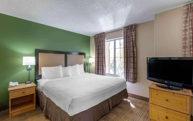 Extended Stay America Suites Los Angeles Glendale