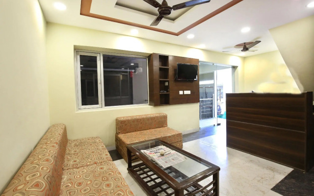 OYO 9040 Hotel Alpine