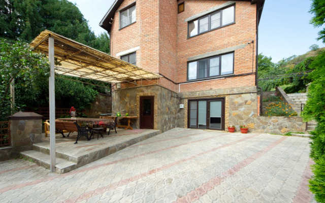 Guest House Petrovka