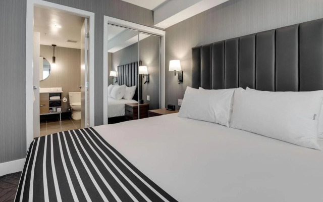 Sandman Signature Saskatoon South Hotel