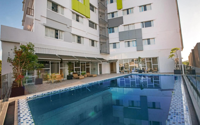 Whiz Prime Hotel Hasanuddin Makassar
