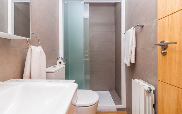 New Fenix Apartment PTS Granada Canovas