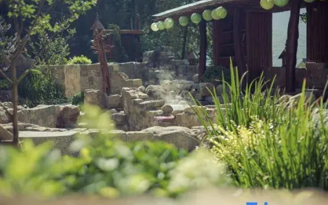 Yunqiu Mountain Kangjiaping Homestay